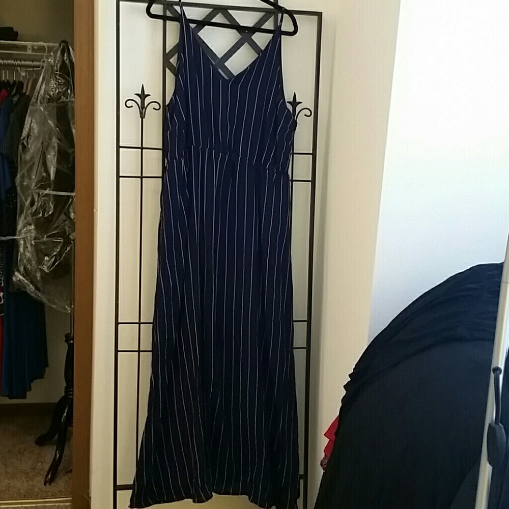 Bentro maxi dress